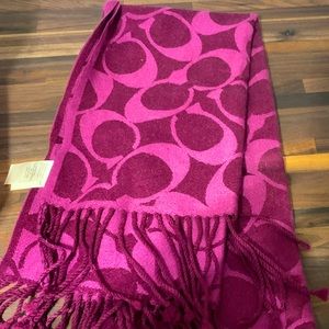 Coach scarf
